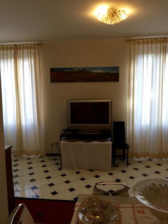 Appartamento Piazza San Marco Florence Room photo